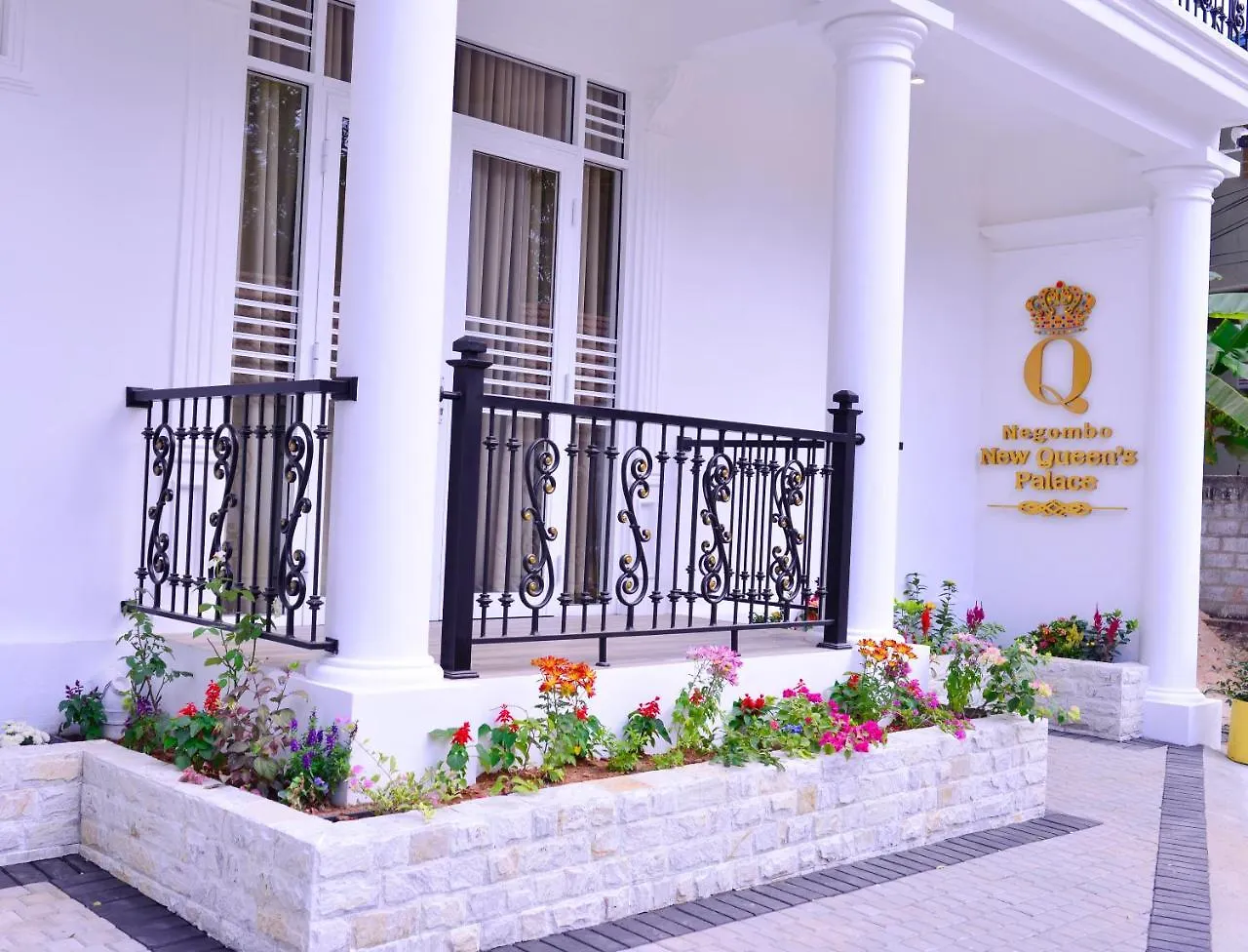 Hotel Negombo New Queen'S Palace
